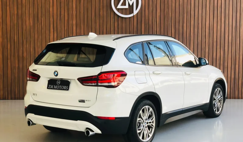
								BMW X1 cheio									