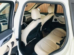 
										BMW X1 cheio									