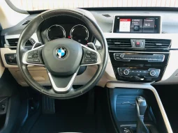 
										BMW X1 cheio									