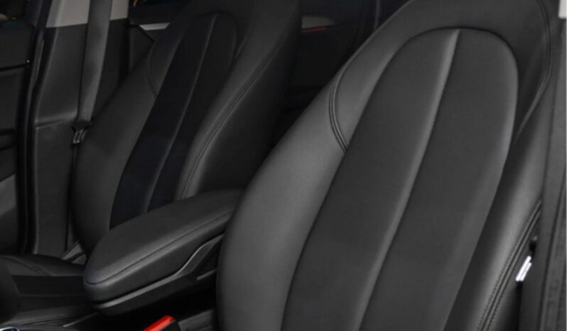 
								BMW X1 cheio									