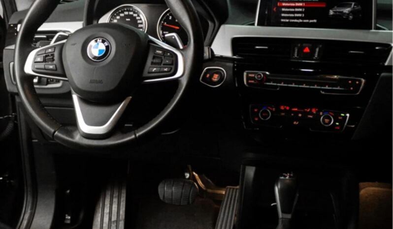 
								BMW X1 cheio									