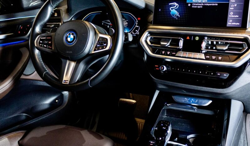 
								BMW X3 HÍBRIDO M SPORT STEPTRONIC cheio									