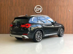 
										BMW X3 cheio									