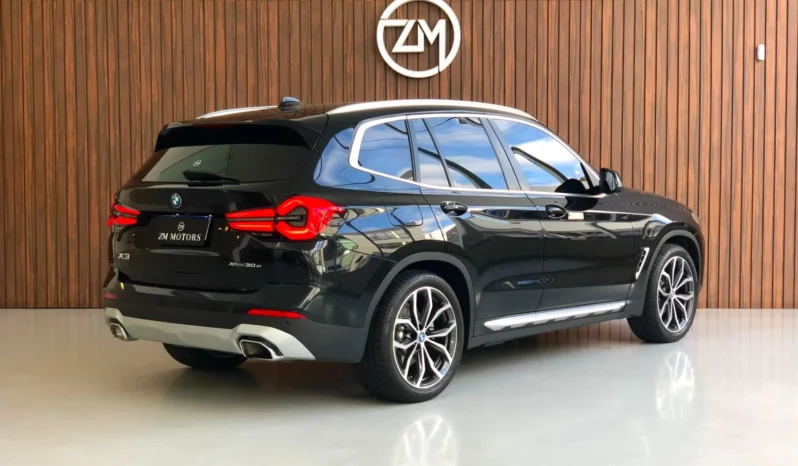 
								BMW X3 cheio									