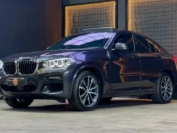 
										BMW X4 cheio									
