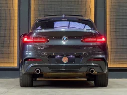 
										BMW X4 cheio									