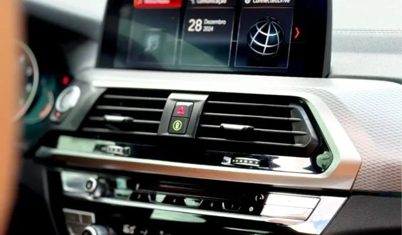 
								BMW X4 cheio									