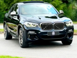 
										BMW X4 cheio									