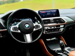 
										BMW X4 cheio									