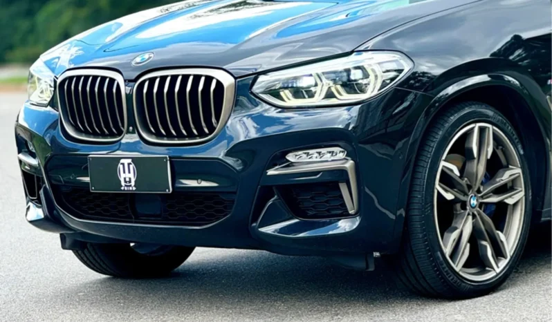 
								BMW X4 cheio									