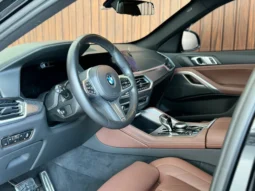 
										BMW X6 cheio									