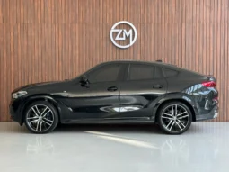 
										BMW X6 cheio									