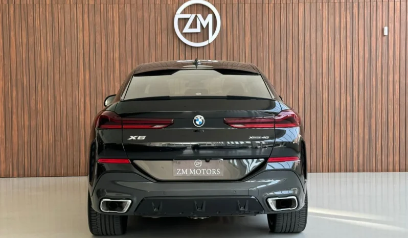 
								BMW X6 cheio									