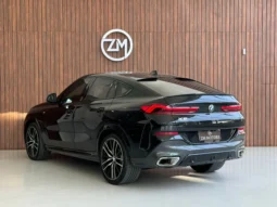 
										BMW X6 cheio									