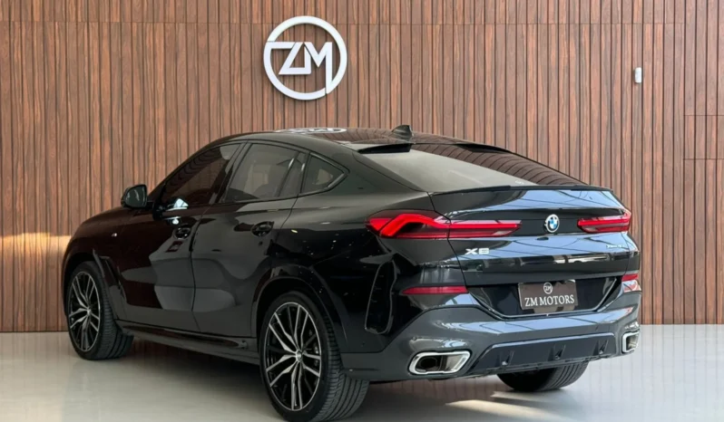 
								BMW X6 cheio									