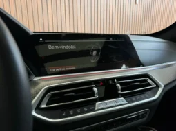 
										BMW X6 cheio									