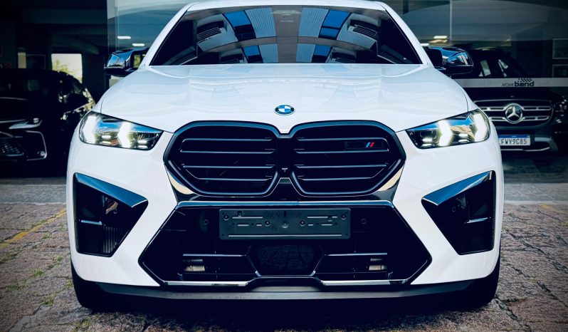 
								BMW X6 cheio									