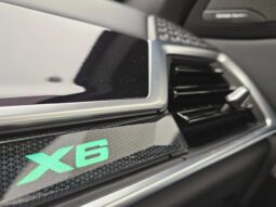 
										BMW X6 3.0 TWINPOWER XDRIVE40I M SPORT cheio									