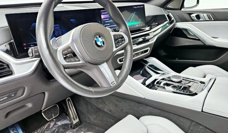 
								BMW X6 3.0 TWINPOWER XDRIVE40I M SPORT cheio									