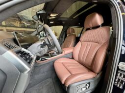 
										BMW X7 4.4 V8 M60i STEPTRONIC cheio									