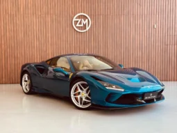 FERRARI F8 TRIBUTO