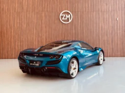 
										FERRARI F8 TRIBUTO cheio									