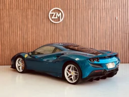 
										FERRARI F8 TRIBUTO cheio									