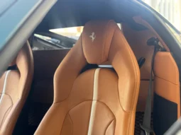 
										FERRARI F8 TRIBUTO cheio									