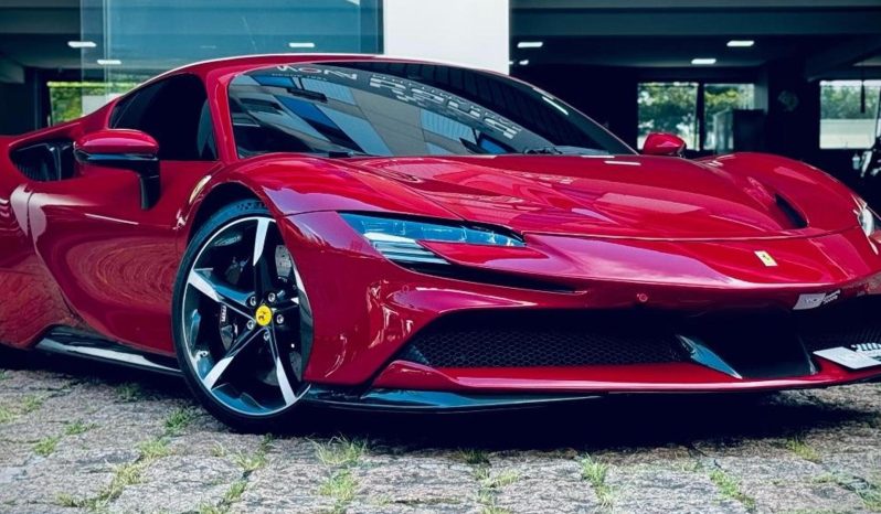 Ferrari SF90