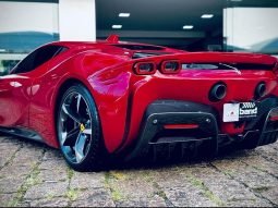 FERRARI SF90