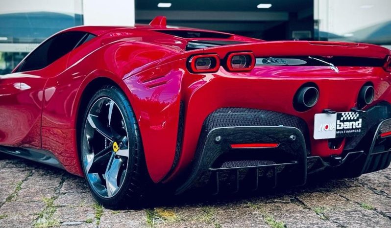 
								FERRARI SF90 cheio									