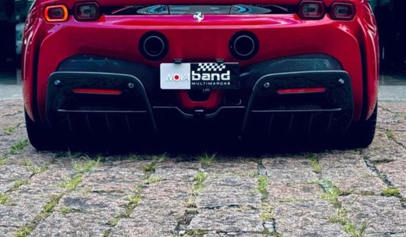 
								FERRARI SF90 cheio									