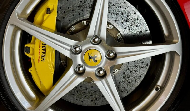 
								FERRARI 458 ITALIA cheio									