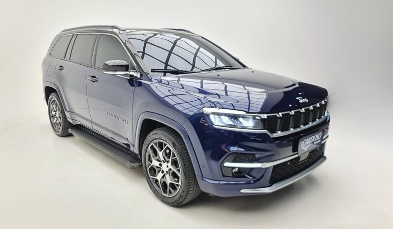 
								JEEP COMMANDER OVERLAND cheio									