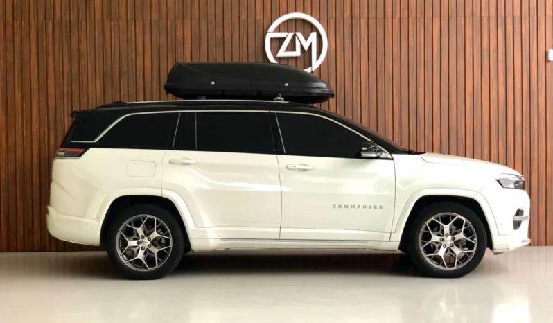
								JEEP COMMANDER cheio									