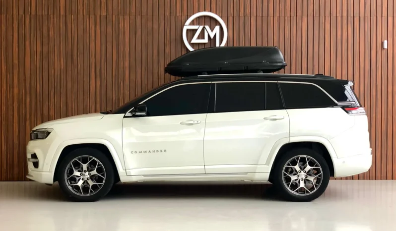 
								JEEP COMMANDER cheio									