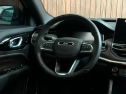 
										JEEP COMMANDER cheio									