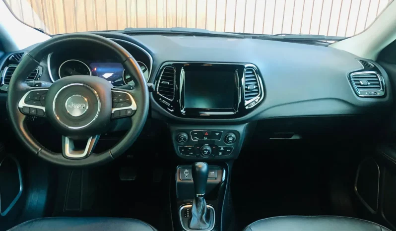 
								JEEP COMPASS cheio									