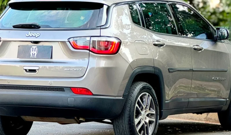 
								JEEP COMPASS cheio									