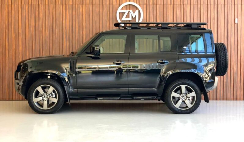
								LAND ROVER DEFENDER cheio									
