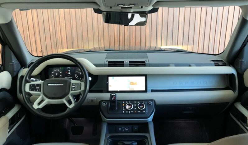 
								LAND ROVER DEFENDER cheio									