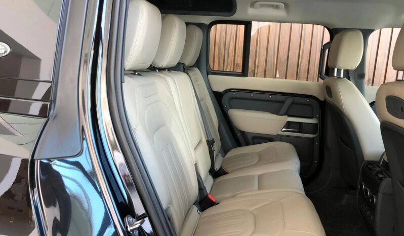 
								LAND ROVER DEFENDER cheio									