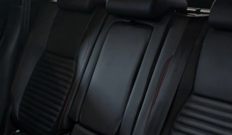 
								LAND ROVER DISCOVERY SPORT cheio									