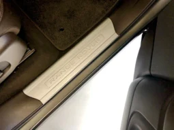 
										LAND ROVER RANGE ROVER SPORT cheio									