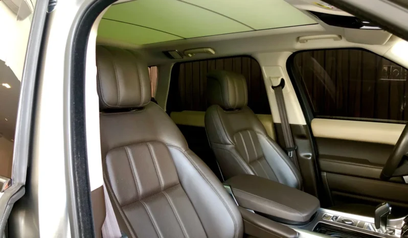 
								LAND ROVER RANGE ROVER SPORT cheio									