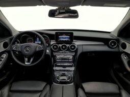 
										MERCEDES-BENZ C 300 cheio									