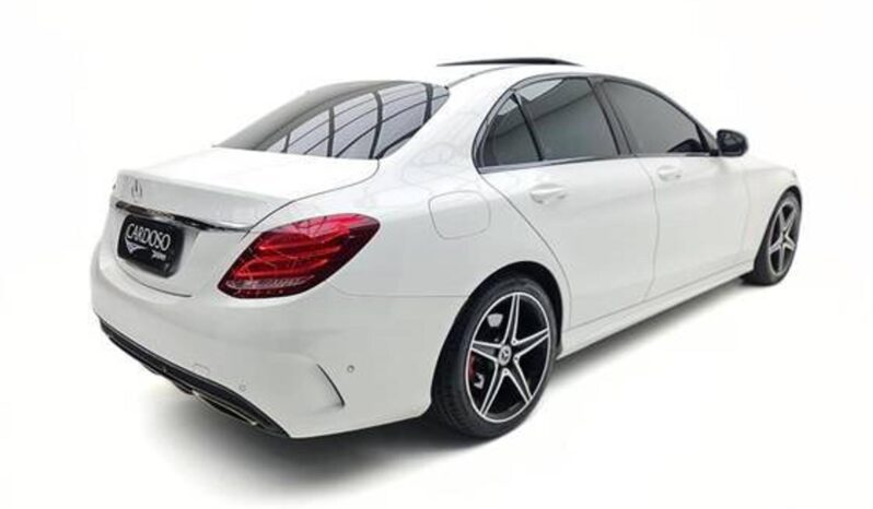 
								MERCEDES-BENZ C 300 cheio									