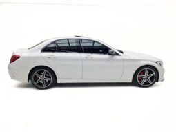 
										MERCEDES-BENZ C 300 cheio									