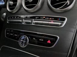 
										MERCEDES-BENZ C 300 cheio									
