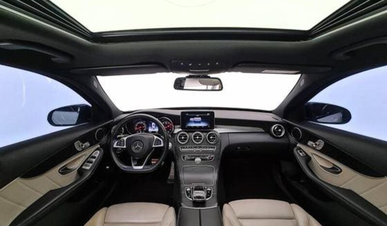 
								MERCEDES-BENZ C 300 cheio									